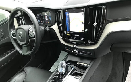 Volvo XC60 II, 2021 год, 3 644 290 рублей, 10 фотография