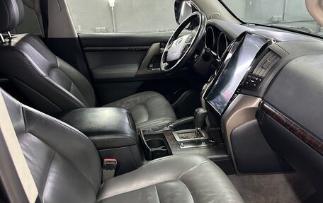 Toyota Land Cruiser 200, 2009 год, 2 000 000 рублей, 14 фотография