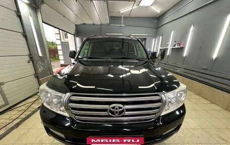 Toyota Land Cruiser 200, 2009 год, 2 000 000 рублей, 3 фотография