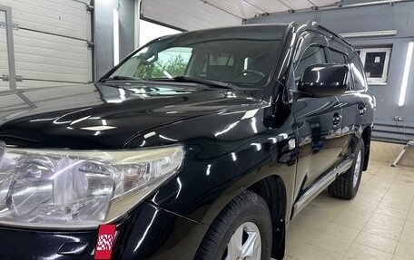 Toyota Land Cruiser 200, 2009 год, 2 000 000 рублей, 10 фотография