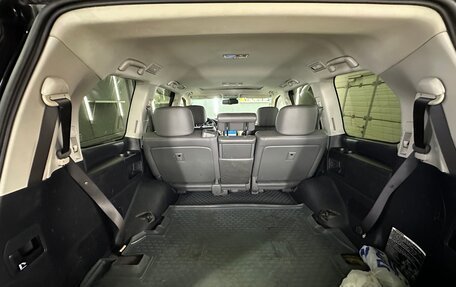 Toyota Land Cruiser 200, 2009 год, 2 000 000 рублей, 20 фотография