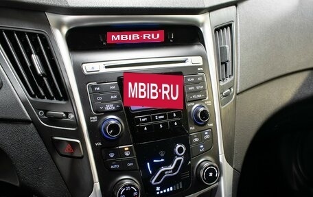 Hyundai Sonata VI, 2011 год, 898 000 рублей, 18 фотография