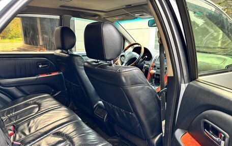 Lexus RX IV рестайлинг, 2001 год, 700 000 рублей, 11 фотография