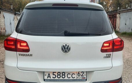 Volkswagen Tiguan I, 2016 год, 1 550 000 рублей, 3 фотография