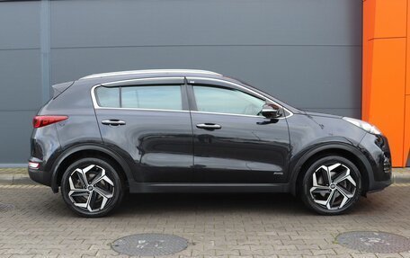 KIA Sportage IV рестайлинг, 2018 год, 2 199 000 рублей, 3 фотография