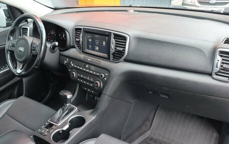 KIA Sportage IV рестайлинг, 2018 год, 2 199 000 рублей, 12 фотография