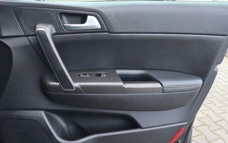 KIA Sportage IV рестайлинг, 2018 год, 2 199 000 рублей, 14 фотография