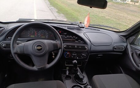 Chevrolet Niva I рестайлинг, 2011 год, 585 000 рублей, 6 фотография
