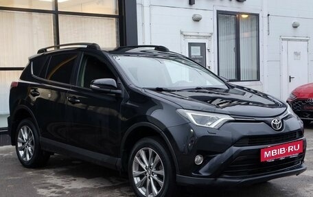 Toyota RAV4, 2016 год, 1 890 000 рублей, 3 фотография