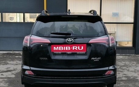 Toyota RAV4, 2016 год, 1 890 000 рублей, 6 фотография