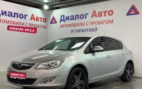 Opel Astra J, 2011 год, 507 000 рублей, 1 фотография