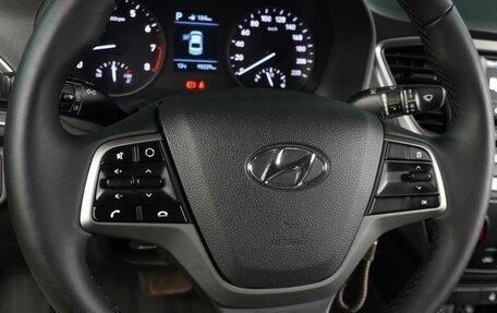 Hyundai Solaris II рестайлинг, 2017 год, 1 219 000 рублей, 15 фотография