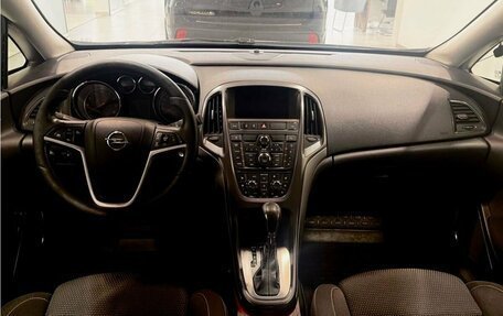 Opel Astra J, 2011 год, 899 900 рублей, 5 фотография