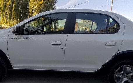 Renault Logan II, 2020 год, 330 000 рублей, 5 фотография