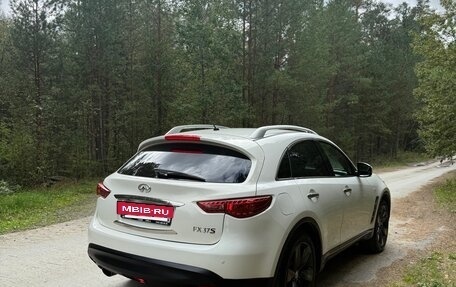 Infiniti FX II, 2011 год, 1 850 000 рублей, 5 фотография