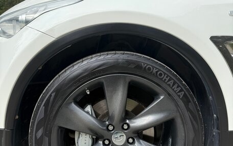 Infiniti FX II, 2011 год, 1 850 000 рублей, 19 фотография