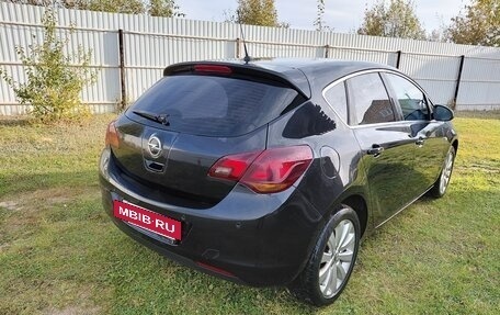 Opel Astra J, 2010 год, 690 000 рублей, 4 фотография
