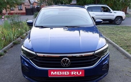 Volkswagen Polo VI (EU Market), 2021 год, 1 900 000 рублей, 3 фотография