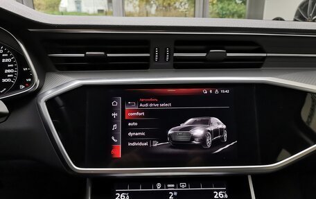 Audi A6, 2021 год, 3 300 000 рублей, 30 фотография