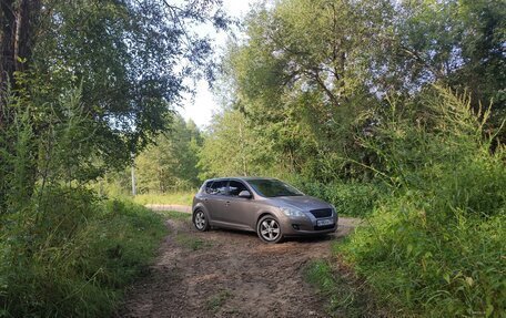 KIA cee'd I рестайлинг, 2008 год, 700 000 рублей, 6 фотография