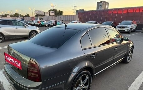 Skoda Superb III рестайлинг, 2006 год, 750 000 рублей, 3 фотография