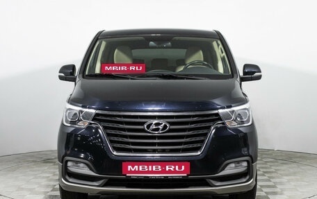 Hyundai H-1 II рестайлинг, 2020 год, 3 399 700 рублей, 2 фотография