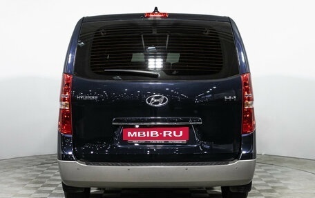 Hyundai H-1 II рестайлинг, 2020 год, 3 399 700 рублей, 6 фотография