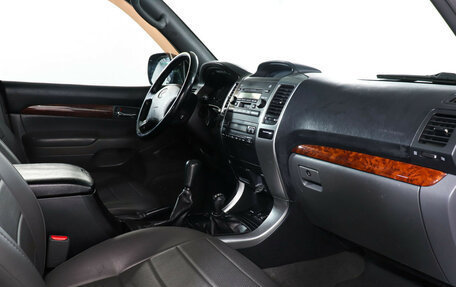 Toyota Land Cruiser Prado 120 рестайлинг, 2007 год, 1 750 000 рублей, 9 фотография