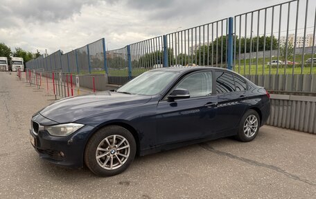 BMW 3 серия, 2012 год, 1 400 000 рублей, 8 фотография