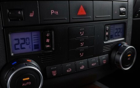 Volkswagen Touareg III, 2008 год, 1 169 000 рублей, 18 фотография