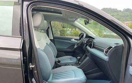 Volkswagen Tharu, 2024 год, 2 299 565 рублей, 9 фотография