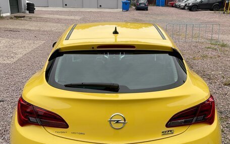 Opel Astra J, 2013 год, 990 000 рублей, 5 фотография