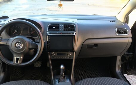 Volkswagen Polo VI (EU Market), 2013 год, 870 000 рублей, 13 фотография