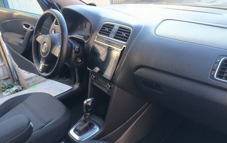 Volkswagen Polo VI (EU Market), 2013 год, 870 000 рублей, 14 фотография