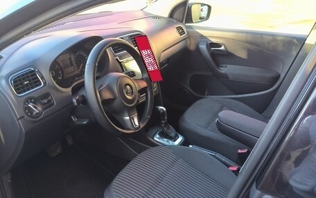 Volkswagen Polo VI (EU Market), 2013 год, 870 000 рублей, 10 фотография