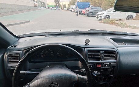 Nissan Almera, 1997 год, 240 000 рублей, 8 фотография