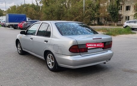 Nissan Almera, 1997 год, 240 000 рублей, 2 фотография