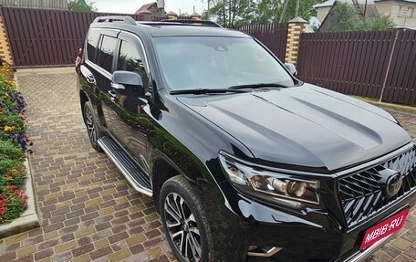 Toyota Land Cruiser Prado 150 рестайлинг 2, 2017 год, 4 400 000 рублей, 1 фотография