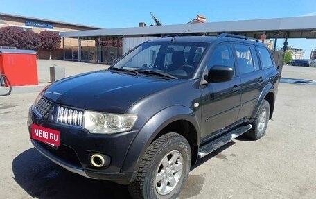 Mitsubishi Pajero Sport II рестайлинг, 2012 год, 1 150 000 рублей, 8 фотография