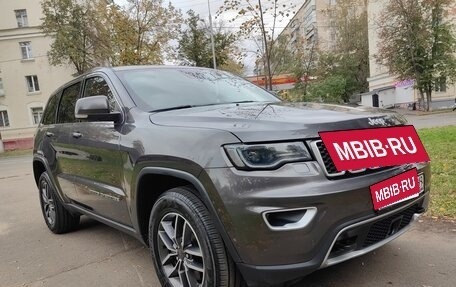 Jeep Grand Cherokee, 2018 год, 4 350 000 рублей, 3 фотография