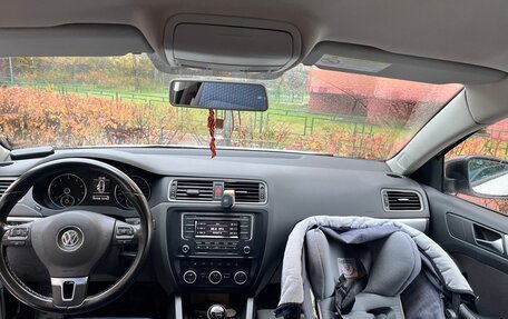 Volkswagen Jetta VI, 2013 год, 710 000 рублей, 10 фотография