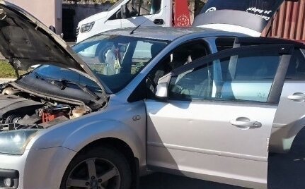 Ford Focus II рестайлинг, 2005 год, 489 999 рублей, 2 фотография