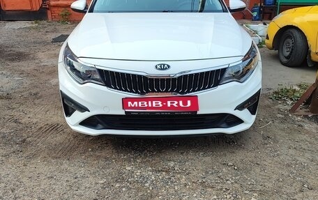 KIA Optima IV, 2019 год, 1 300 000 рублей, 1 фотография