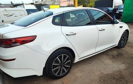 KIA Optima IV, 2019 год, 1 300 000 рублей, 3 фотография