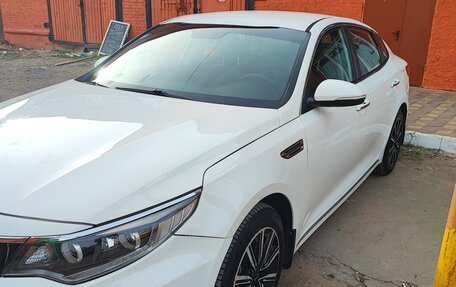 KIA Optima IV, 2019 год, 1 300 000 рублей, 8 фотография
