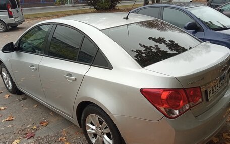 Chevrolet Cruze II, 2013 год, 800 000 рублей, 2 фотография
