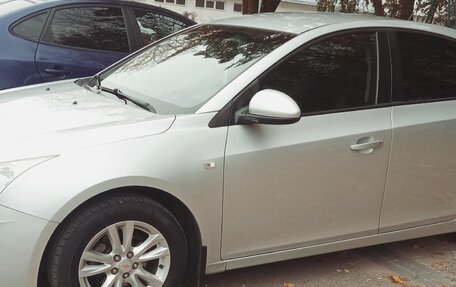 Chevrolet Cruze II, 2013 год, 800 000 рублей, 5 фотография