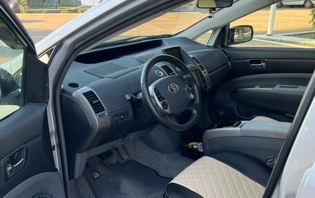 Toyota Prius, 2008 год, 790 000 рублей, 3 фотография