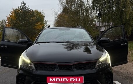 KIA Rio IV, 2022 год, 2 500 000 рублей, 2 фотография