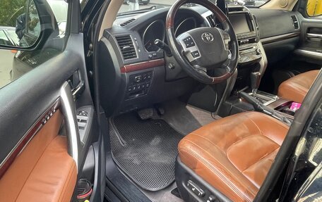 Toyota Land Cruiser 200, 2014 год, 3 850 000 рублей, 10 фотография